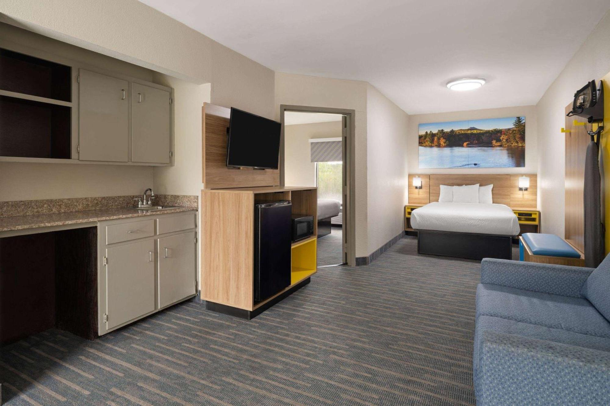 Days Inn By Wyndham Weldon Roanoke Rapids Esterno foto