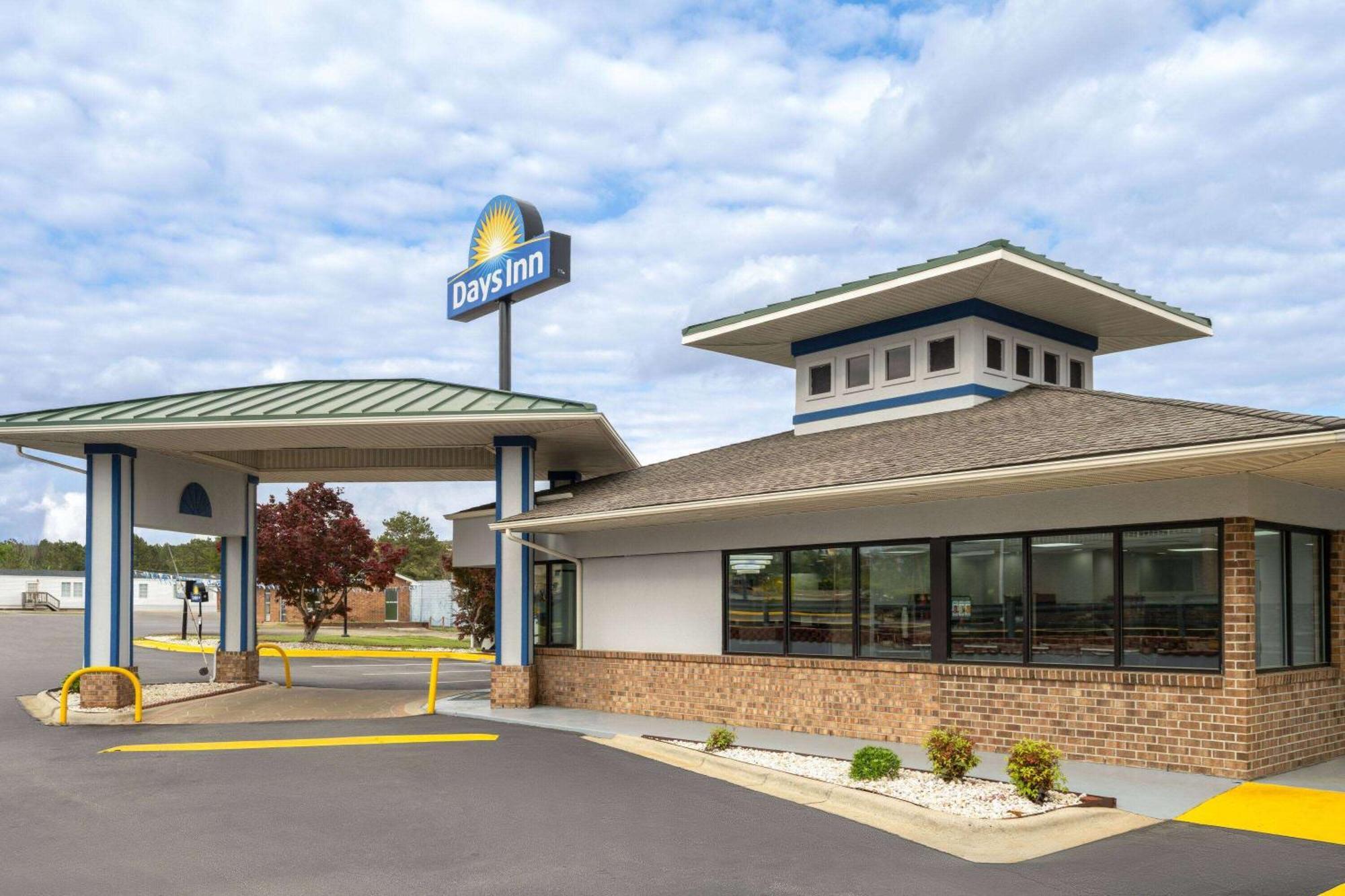 Days Inn By Wyndham Weldon Roanoke Rapids Esterno foto